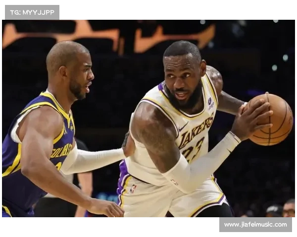NBA焦点战:巅峰对决!勇士挑战湖人,浓眉詹姆斯联手对抗库里汤普森 NBA焦点战:巅峰对决!勇士挑战湖人,浓眉詹姆斯联手对抗库里汤普森